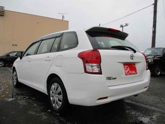 TOYOTA COROLLA FIELDER 2012