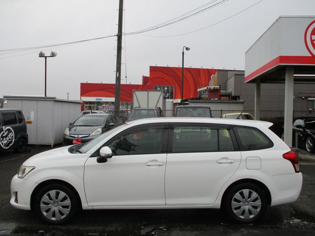TOYOTA COROLLA FIELDER 2012