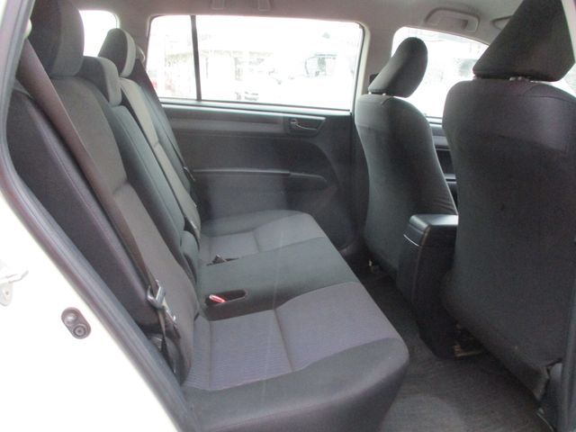 TOYOTA COROLLA FIELDER 2012