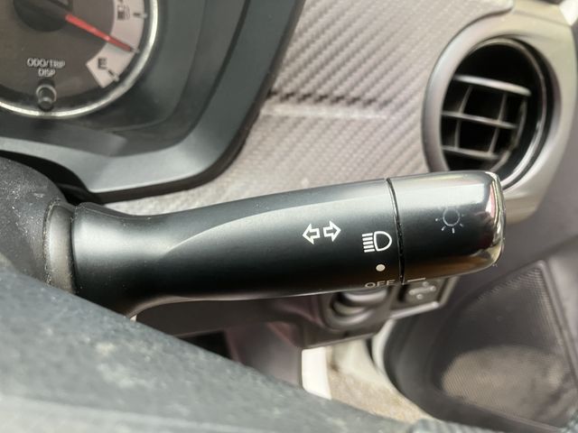 TOYOTA COROLLA FIELDER 2012