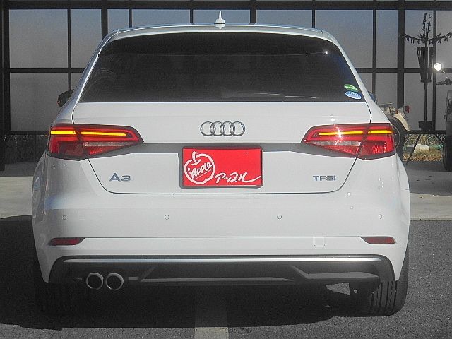 AUDI AUDI A3 SPORTBACK 2018