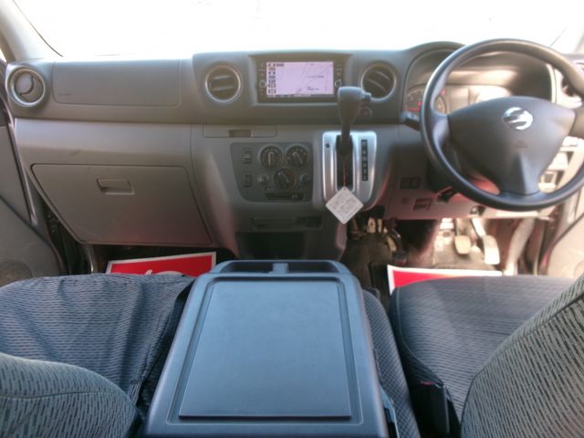 NISSAN NV350 CARAVAN 4WD 2017