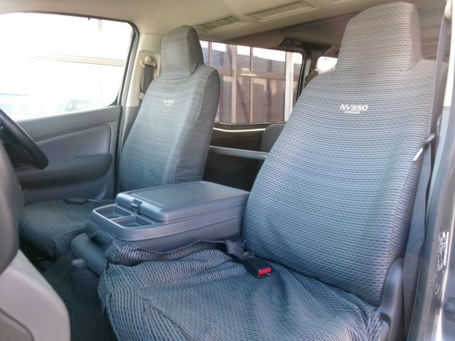 NISSAN NV350 CARAVAN 4WD 2017