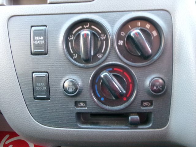 NISSAN NV350 CARAVAN 4WD 2017