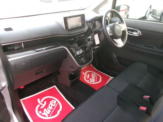 DAIHATSU MOVE CUSTOM 2018