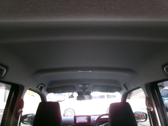 DAIHATSU MOVE CUSTOM 2018