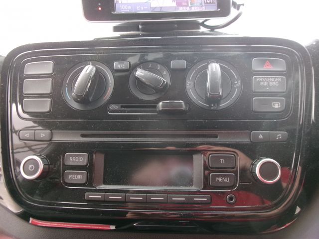 VOLKSWAGEN VOLKSWAGEN up! 2014