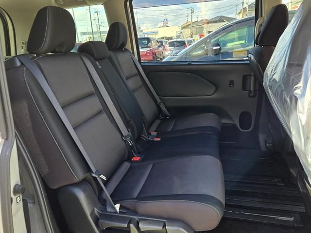 NISSAN SERENA  S-HYBRID 4WD 2017