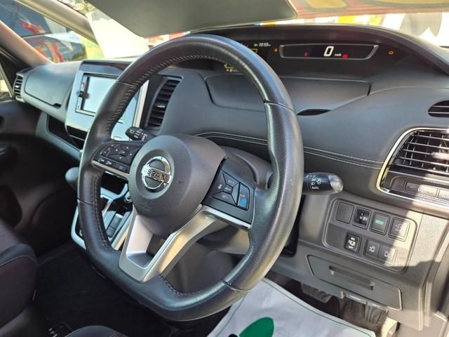 NISSAN SERENA  S-HYBRID 4WD 2017