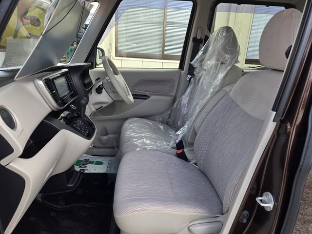 MITSUBISHI eK SPACE 4WD 2015