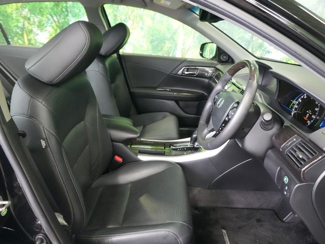 HONDA ACCORD HYBRID 2015