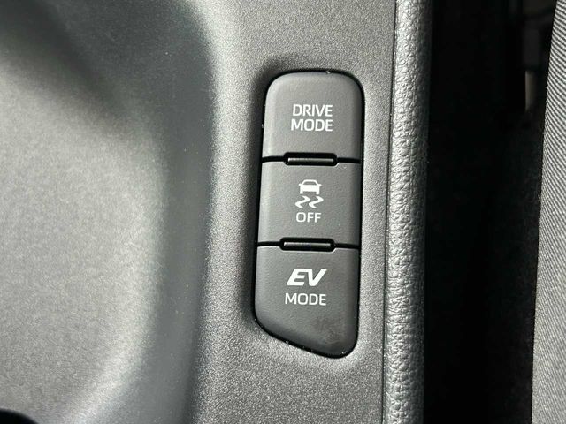 TOYOTA YARIS HYBRID 2024