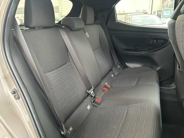 TOYOTA YARIS HYBRID 2024