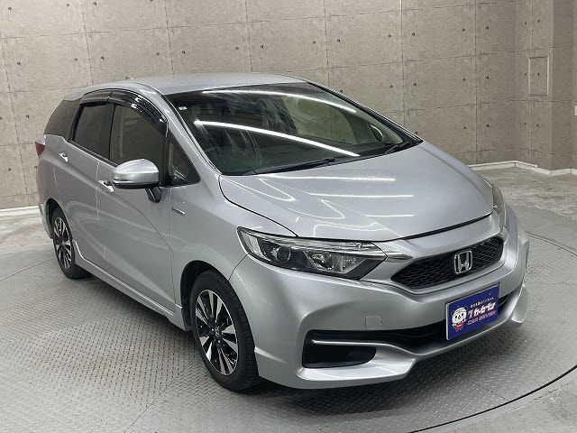 HONDA SHUTTLE HYBRID 2019