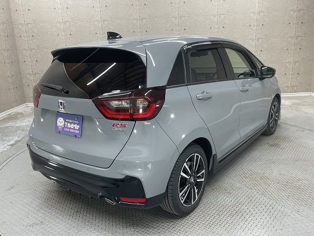 HONDA FIT e:HEV 2022