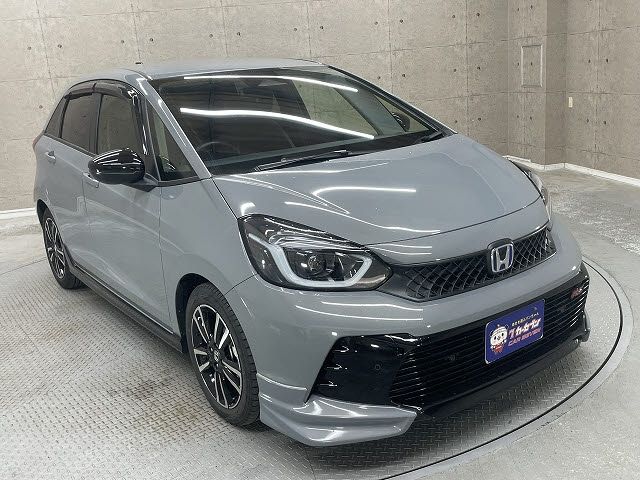 HONDA FIT e:HEV 2022