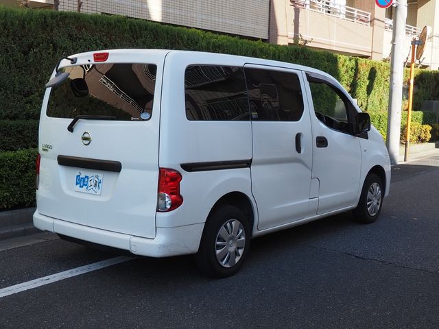 NISSAN NV200 VANETTE van 2017