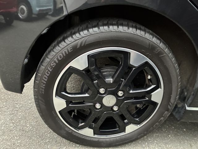 DAIHATSU MOVE CUSTOM 2016