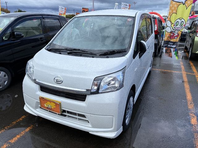 DAIHATSU MOVE 2014