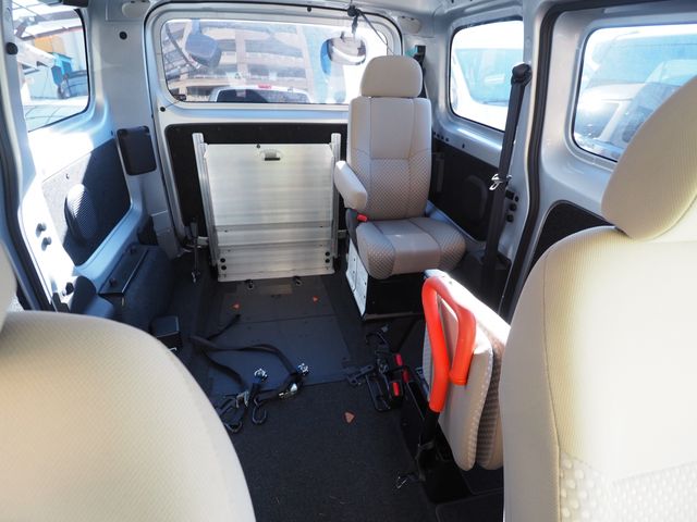 NISSAN NV200 VANETTE van 2019