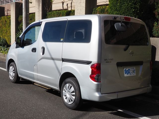 NISSAN NV200 VANETTE van 2019