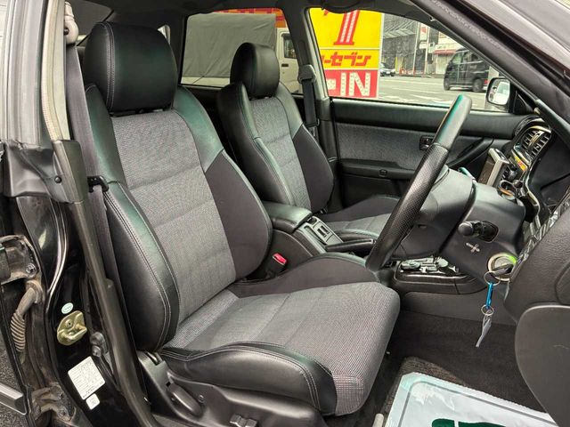 SUBARU LEGACY B4 1999