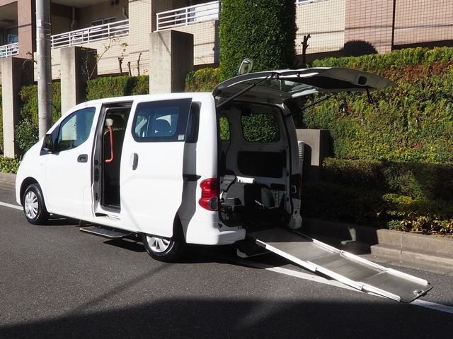 NISSAN NV200 VANETTE wagon 2011