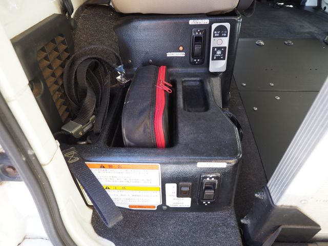 NISSAN NV200 VANETTE wagon 2011