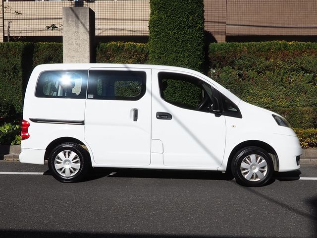 NISSAN NV200 VANETTE wagon 2011