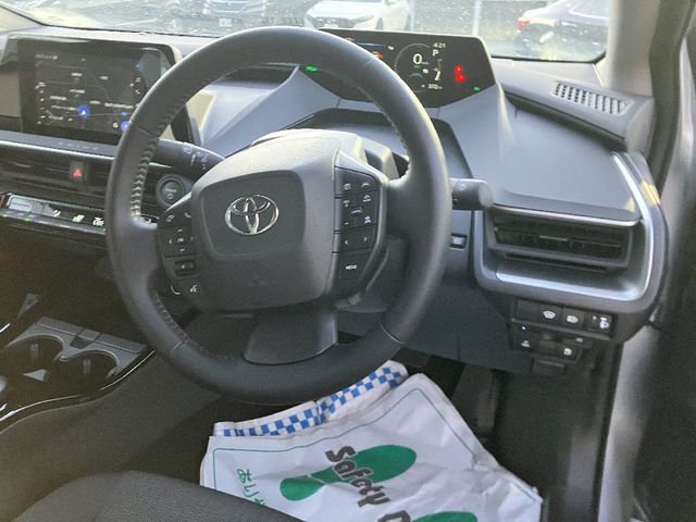 TOYOTA PRIUS 4WD 2025