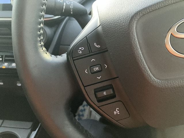 TOYOTA PRIUS 4WD 2025