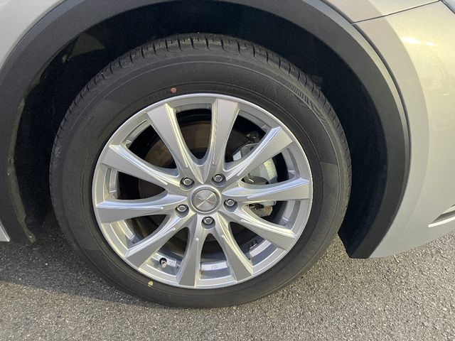 TOYOTA PRIUS 4WD 2025