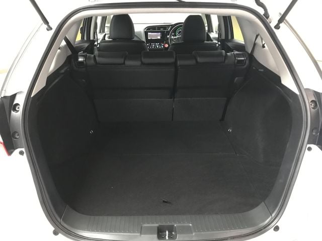 HONDA SHUTTLE HYBRID 2019