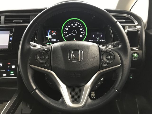 HONDA SHUTTLE HYBRID 2019