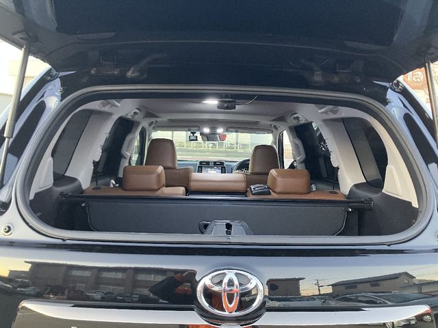 TOYOTA LANDCRUISER PRADO 2021