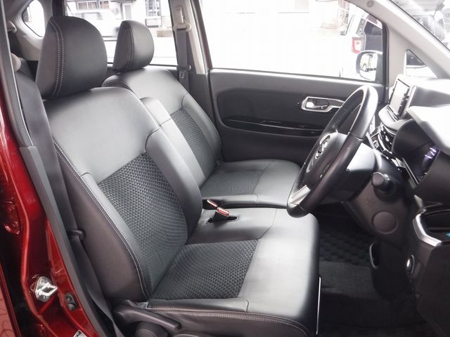 DAIHATSU MOVE CUSTOM 4WD 2018