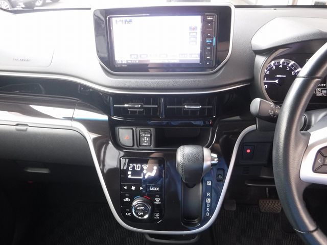 DAIHATSU MOVE CUSTOM 4WD 2018