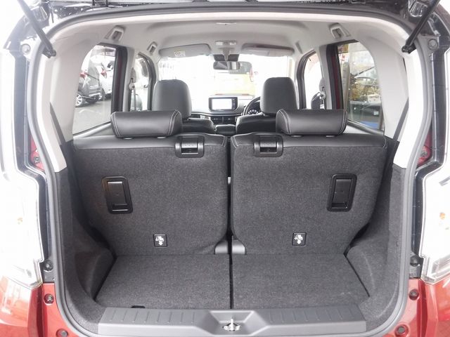 DAIHATSU MOVE CUSTOM 4WD 2018