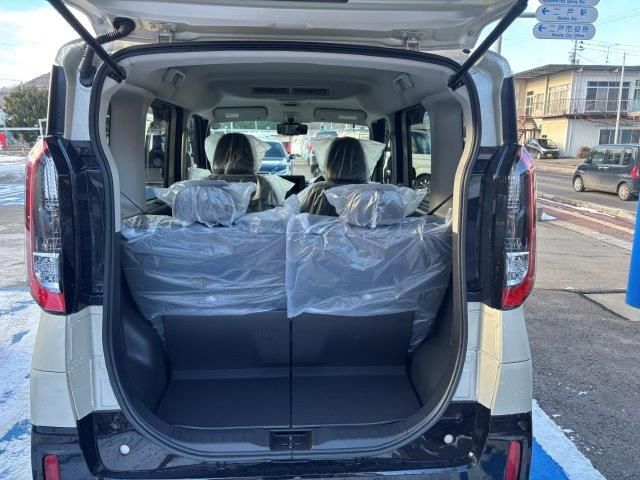 MITSUBISHI DELICA MINI 2024