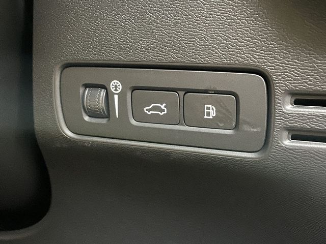 VOLVO VOLVO XC40 2021