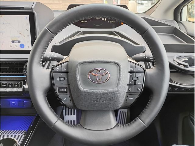 TOYOTA PRIUS 4WD 2024