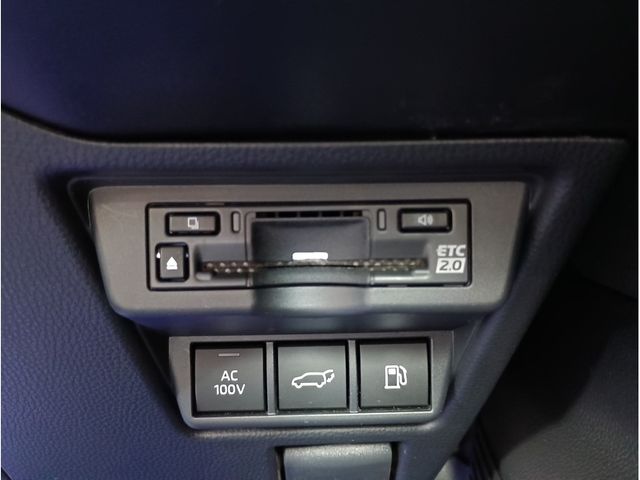 TOYOTA PRIUS 4WD 2024