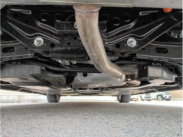 TOYOTA PRIUS 4WD 2024