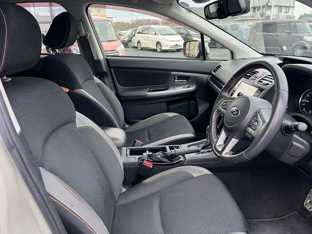 SUBARU IMPREZA XV 4WD 2016