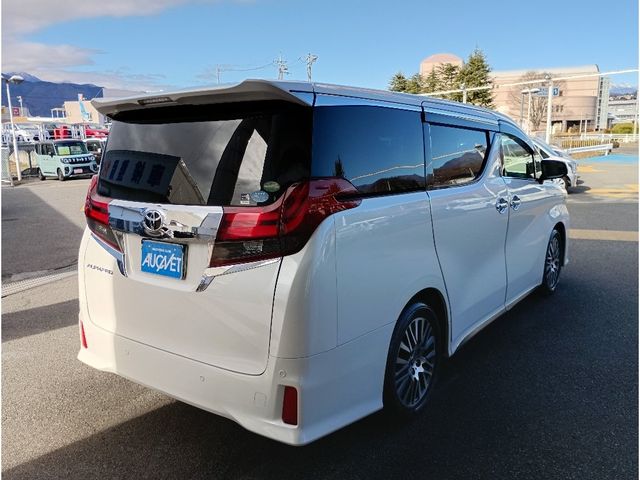 TOYOTA ALPHARD 2016