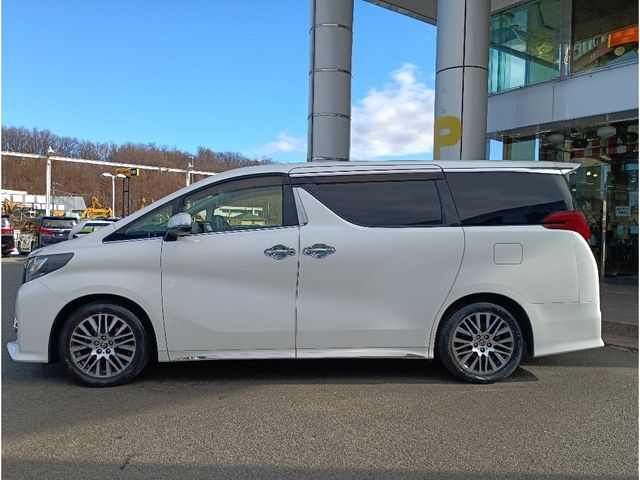 TOYOTA ALPHARD 2016