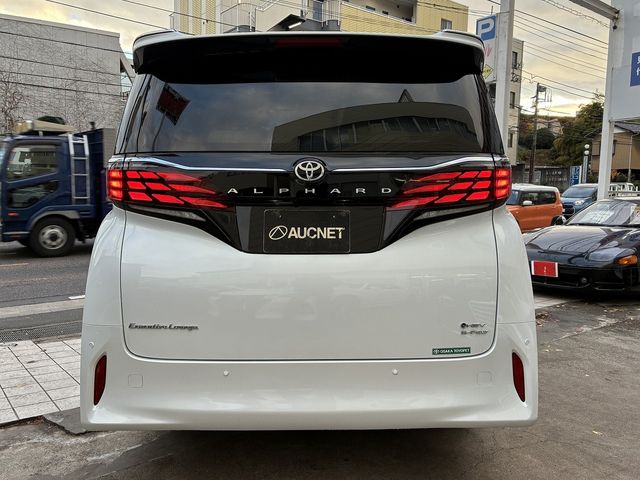 TOYOTA ALPHARD hybrid 4WD 2024