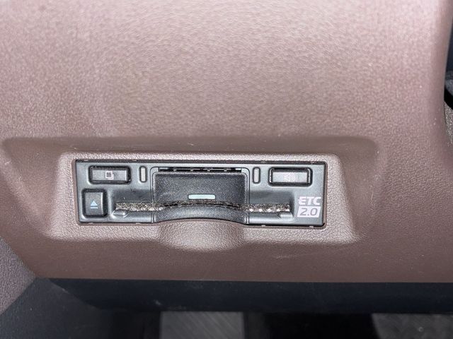 TOYOTA ALPHARD hybrid 4WD 2024