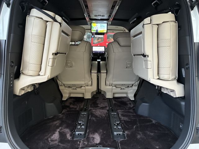 TOYOTA ALPHARD hybrid 4WD 2024