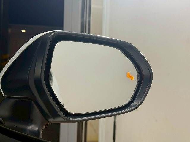 TOYOTA YARIS CROSS 2024